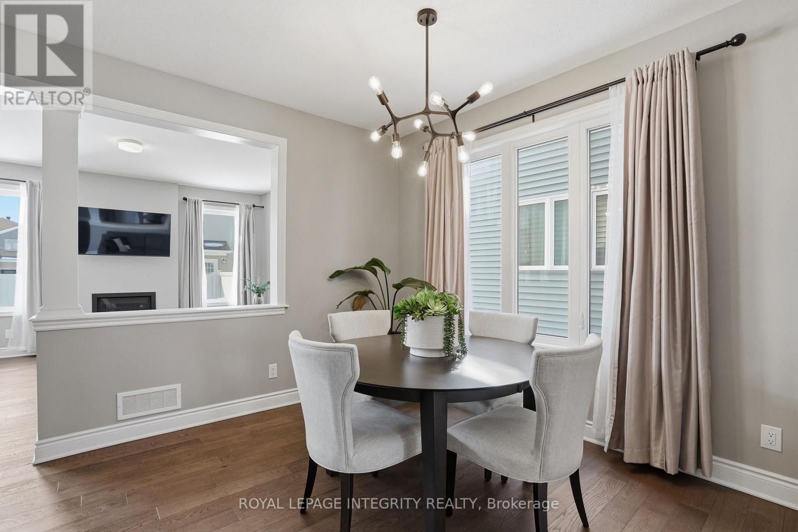 1012 Cottontail Walk