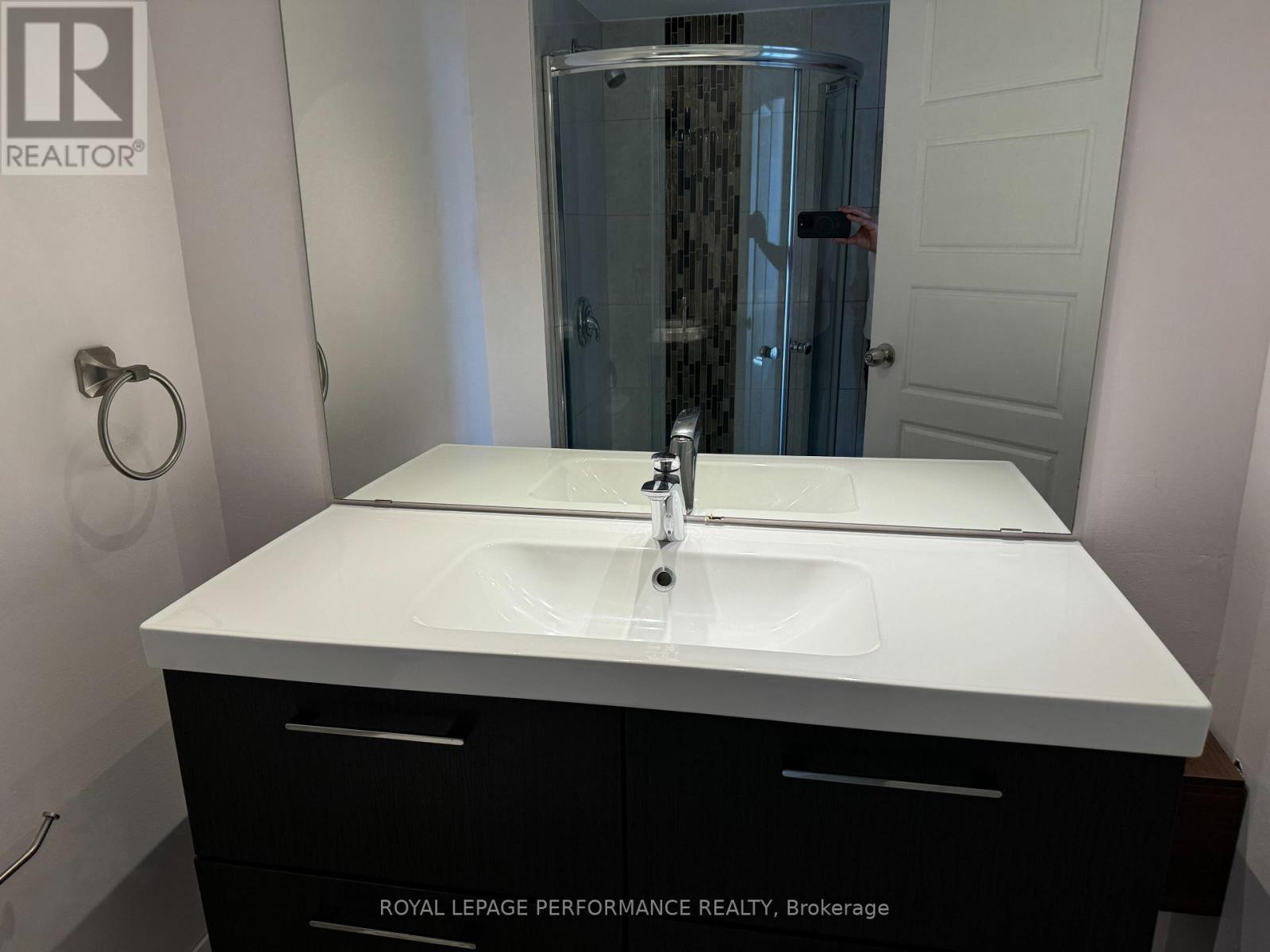 1209 - 2760 Carousel Crescent