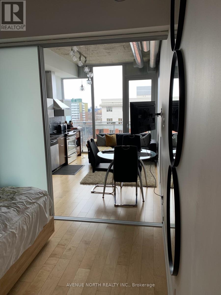 938 - 340 Mcleod Street