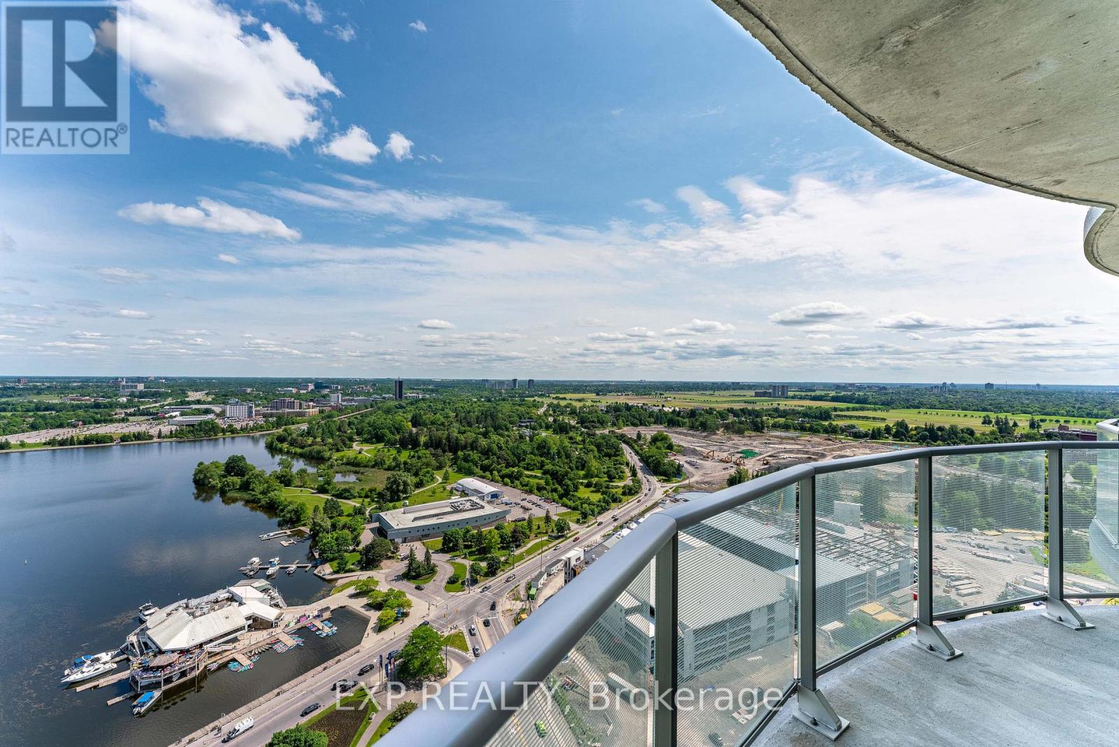 3406 - 805 Carling Avenue