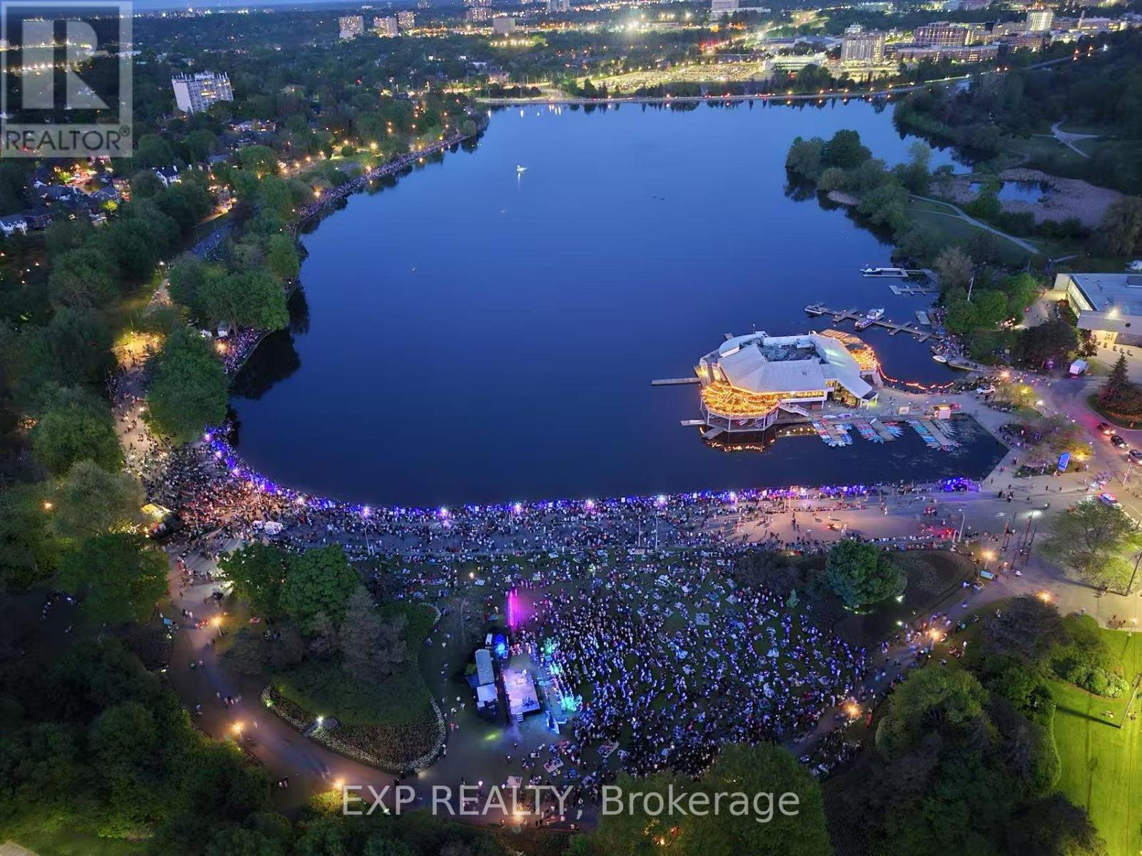 3406 - 805 Carling Avenue