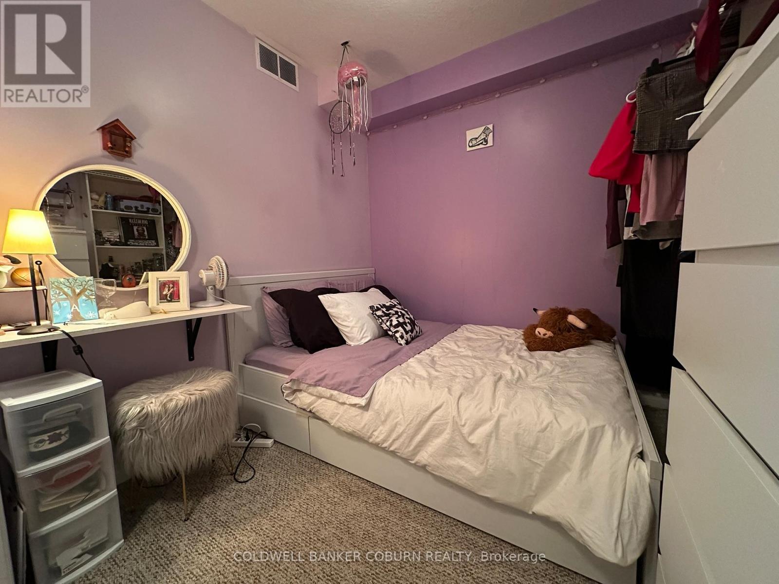 105 - 398 Van Buren Street