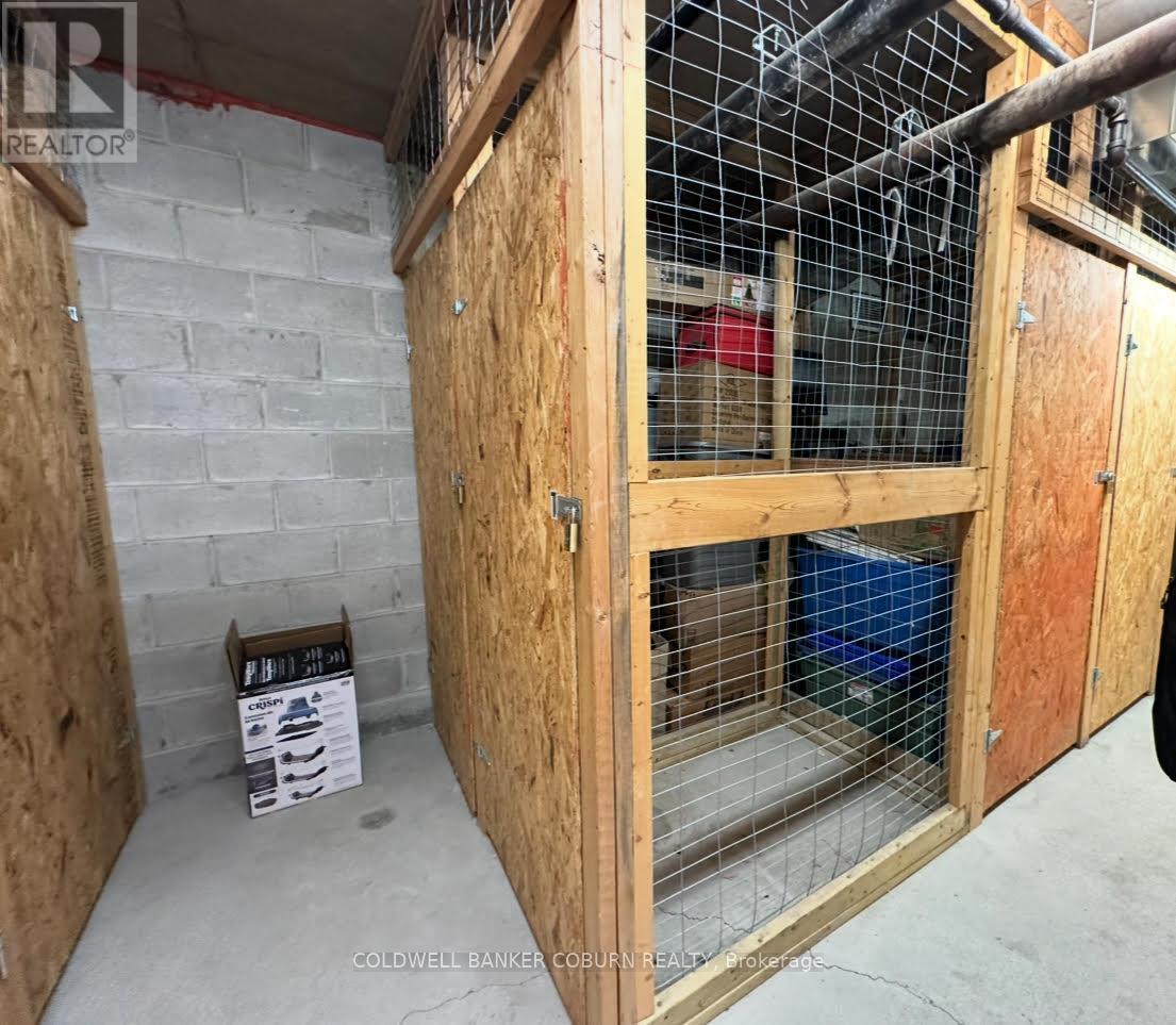 105 - 398 Van Buren Street