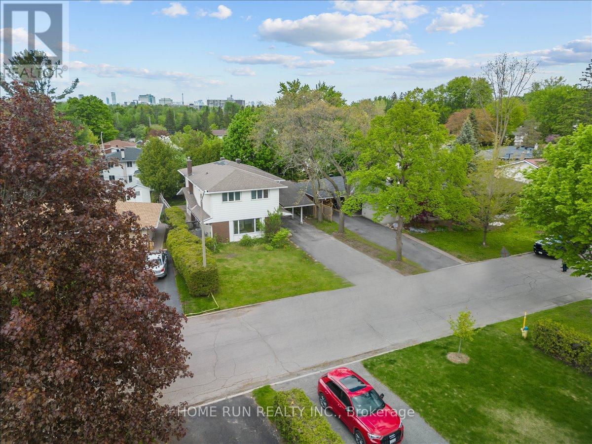 685 Farmington Avenue