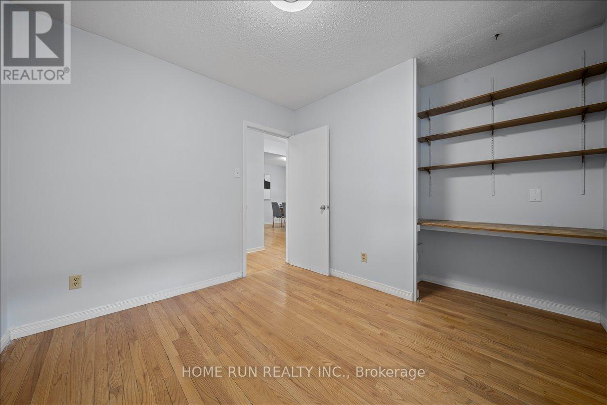 685 Farmington Avenue