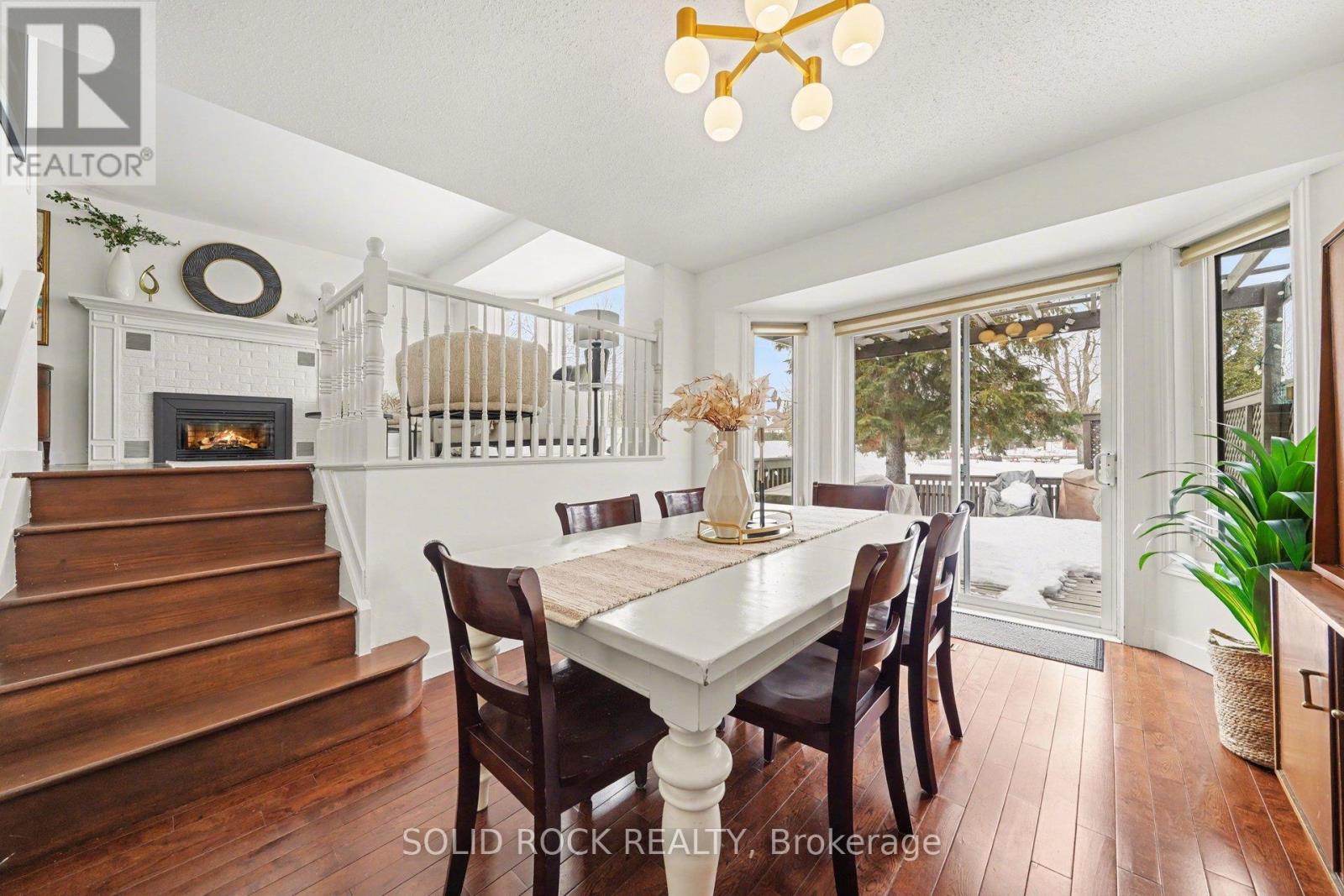 51 Pemberton Crescent