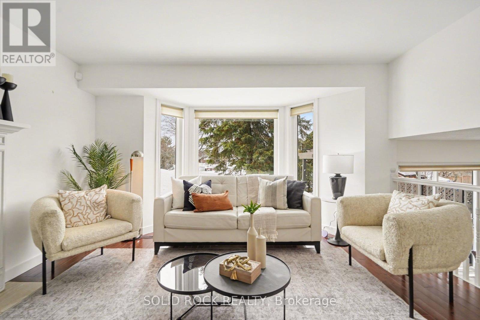 51 Pemberton Crescent