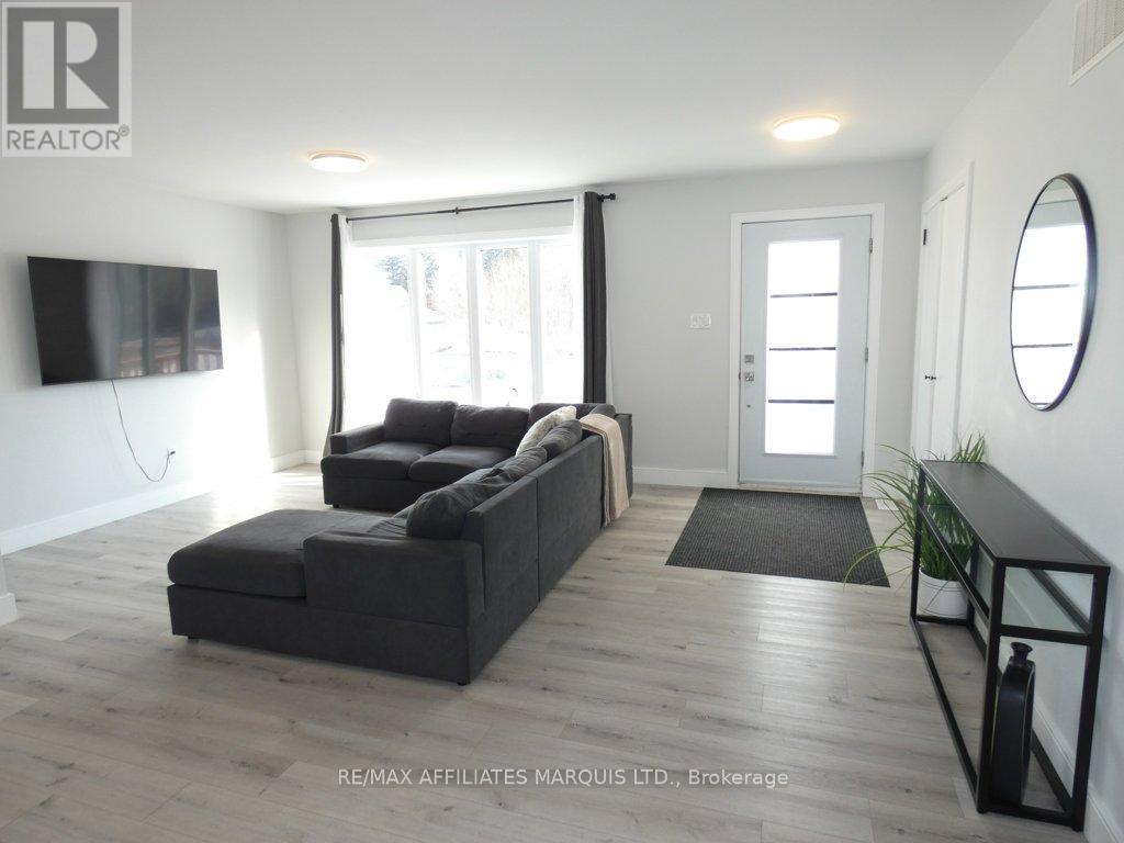 69 St Polycarp Street