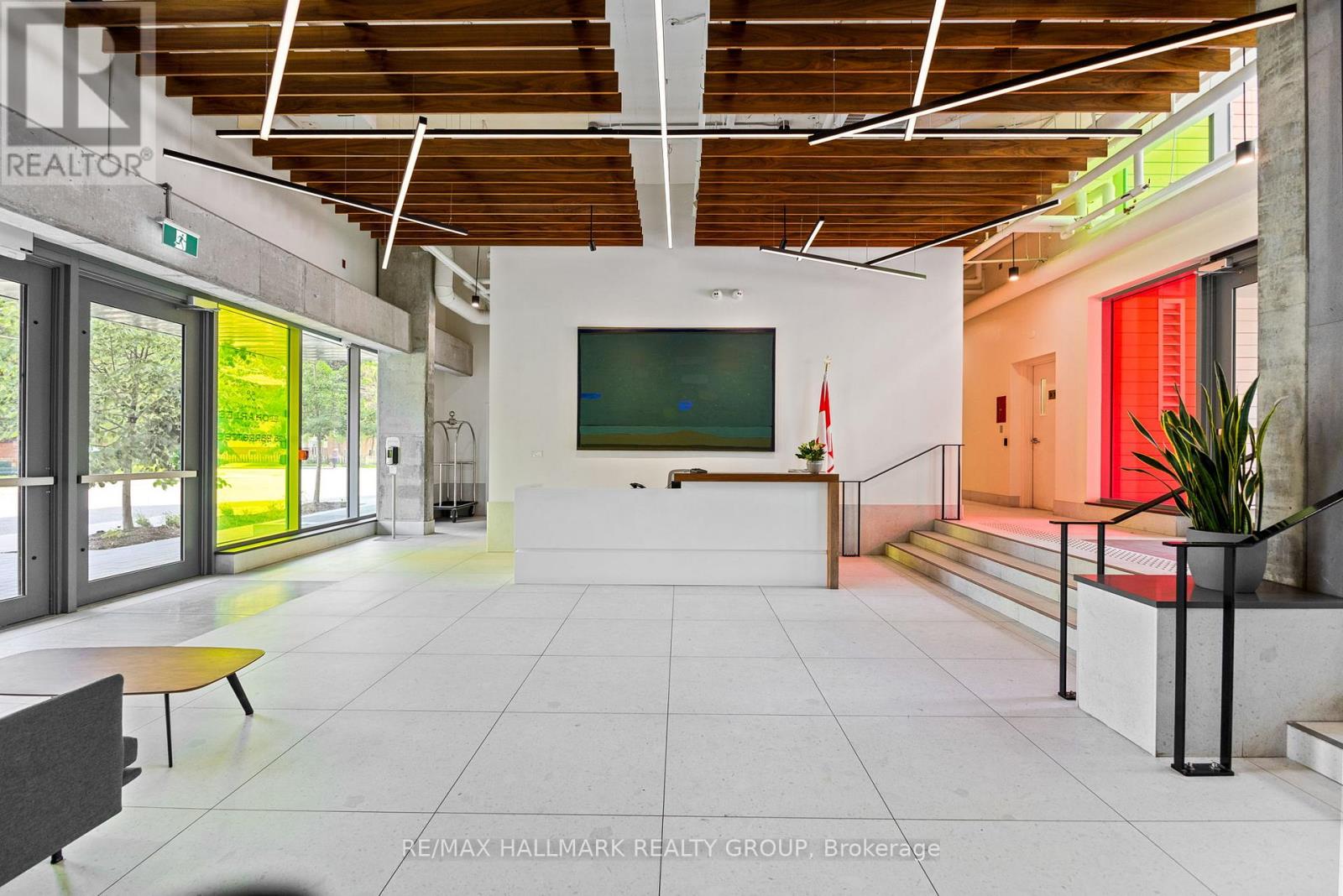 207 - 135 Barrette Street