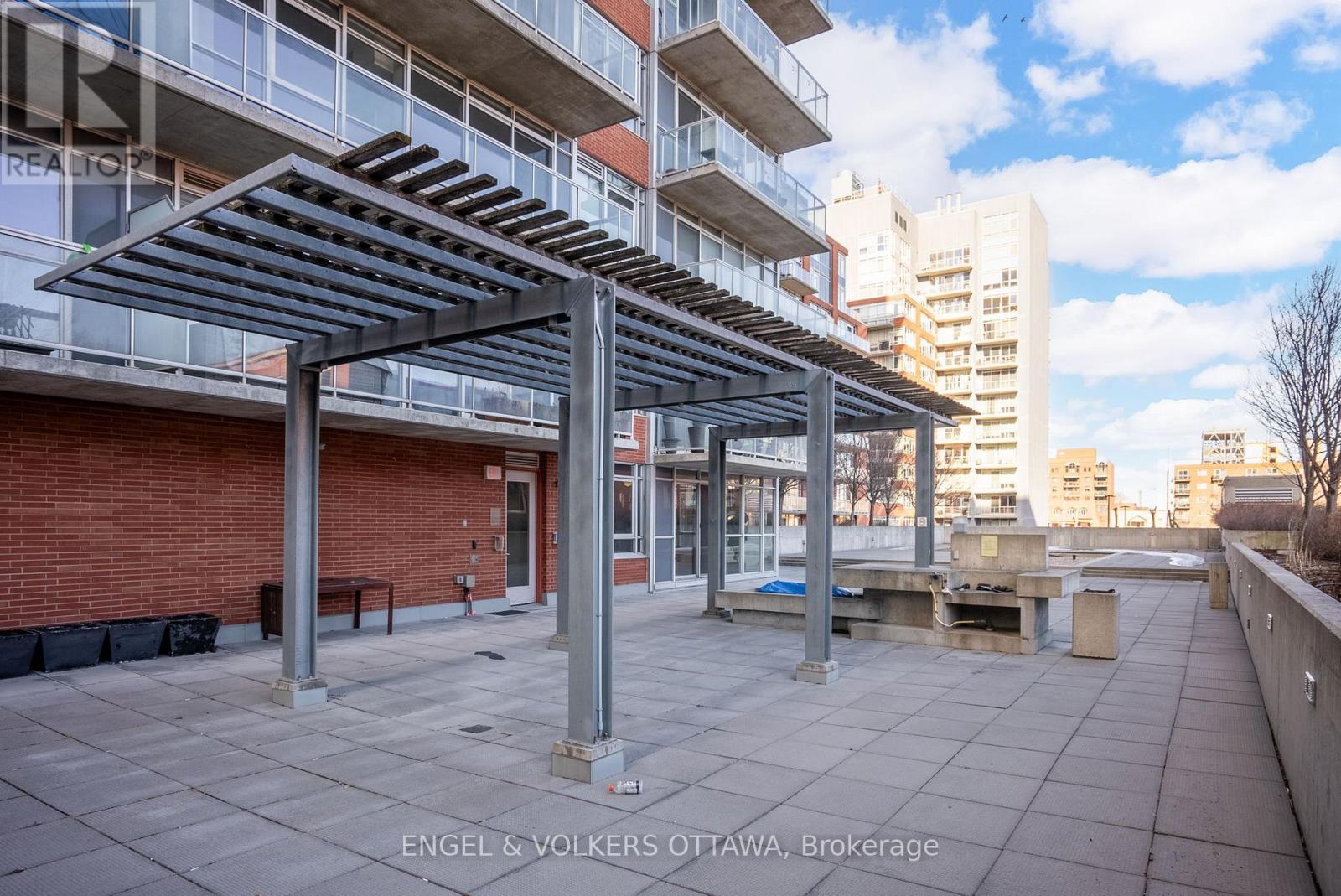 803 - 179 George Street