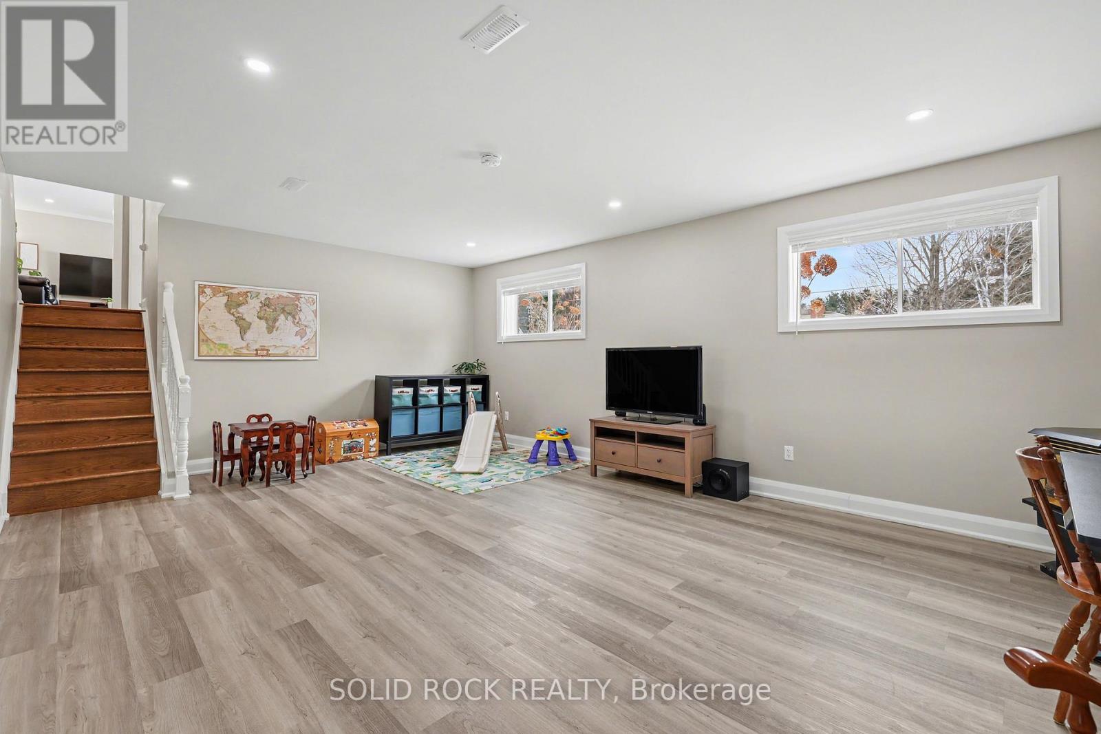 113 Goodwood Crescent