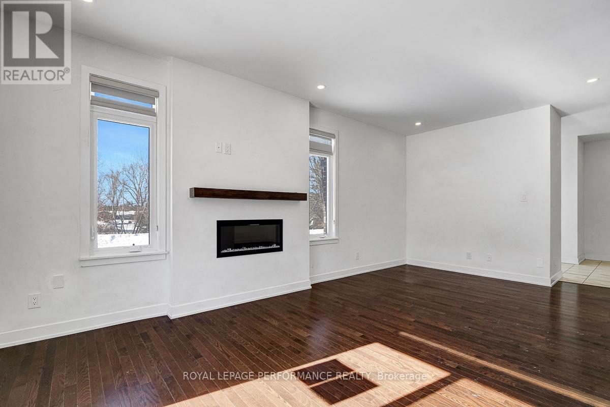 51 Moosonee Crescent