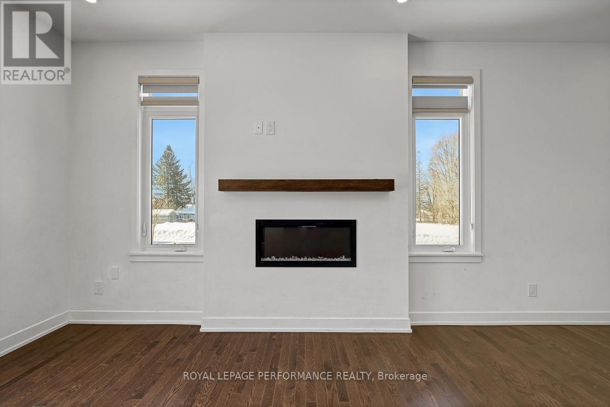 51 Moosonee Crescent