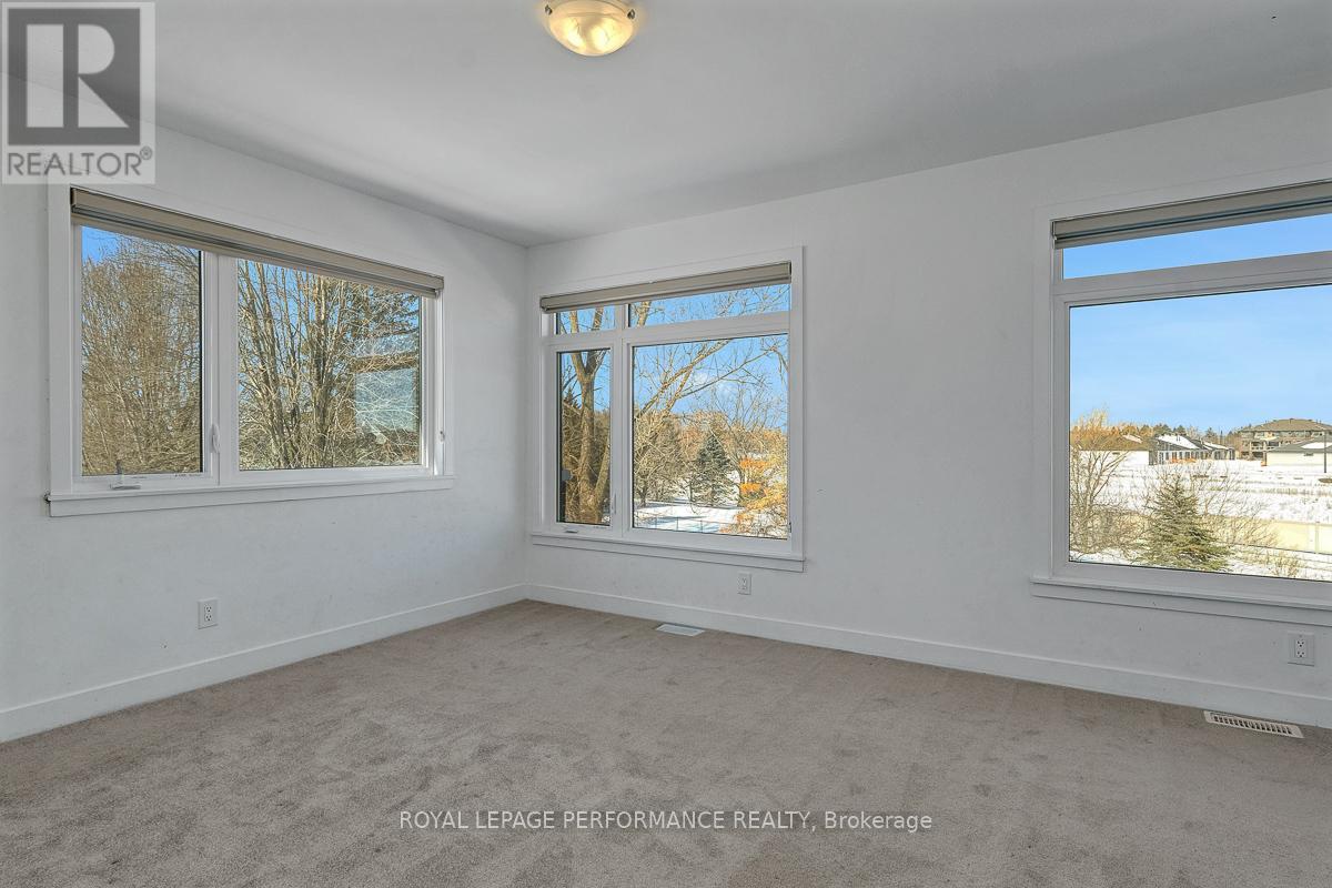 51 Moosonee Crescent