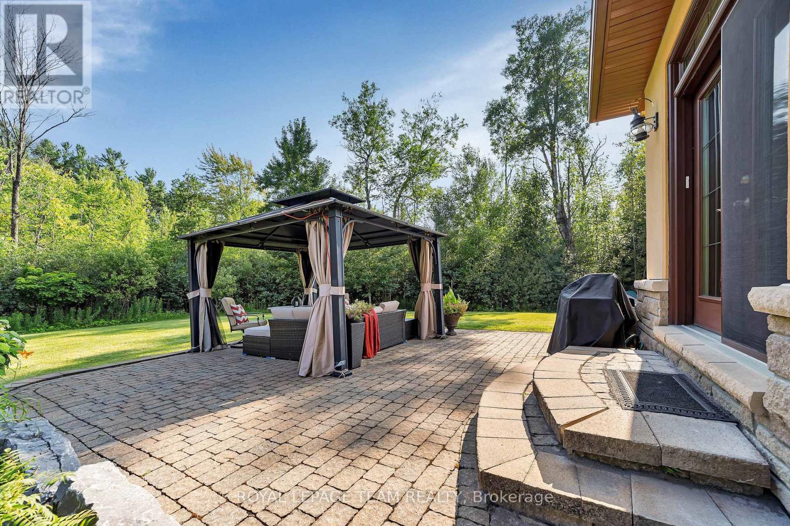 104 Sentinel Pine Way