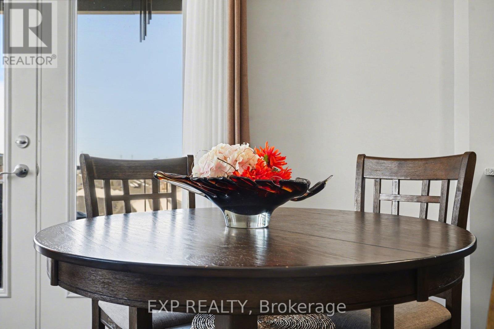 301 - 310 Jatoba Private