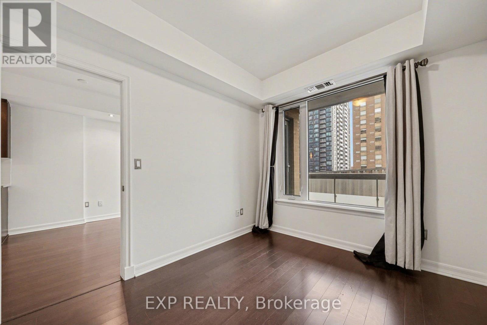 510 - 238 Besserer Street