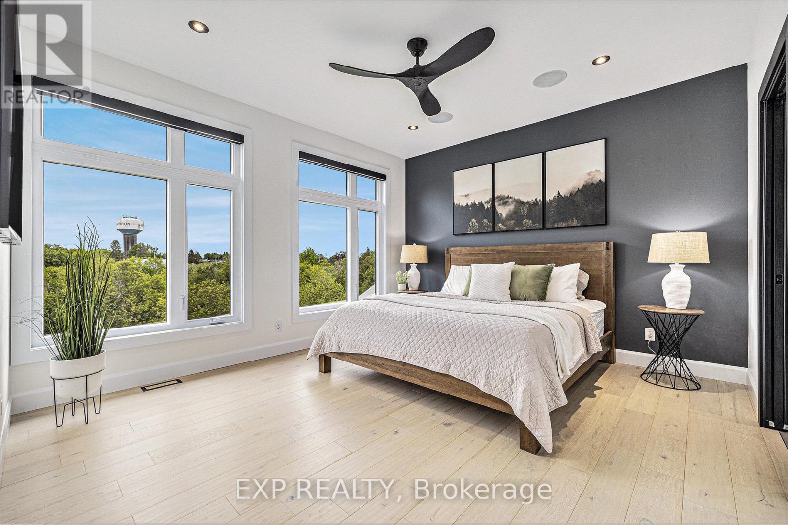 1056 Notre Dame Street