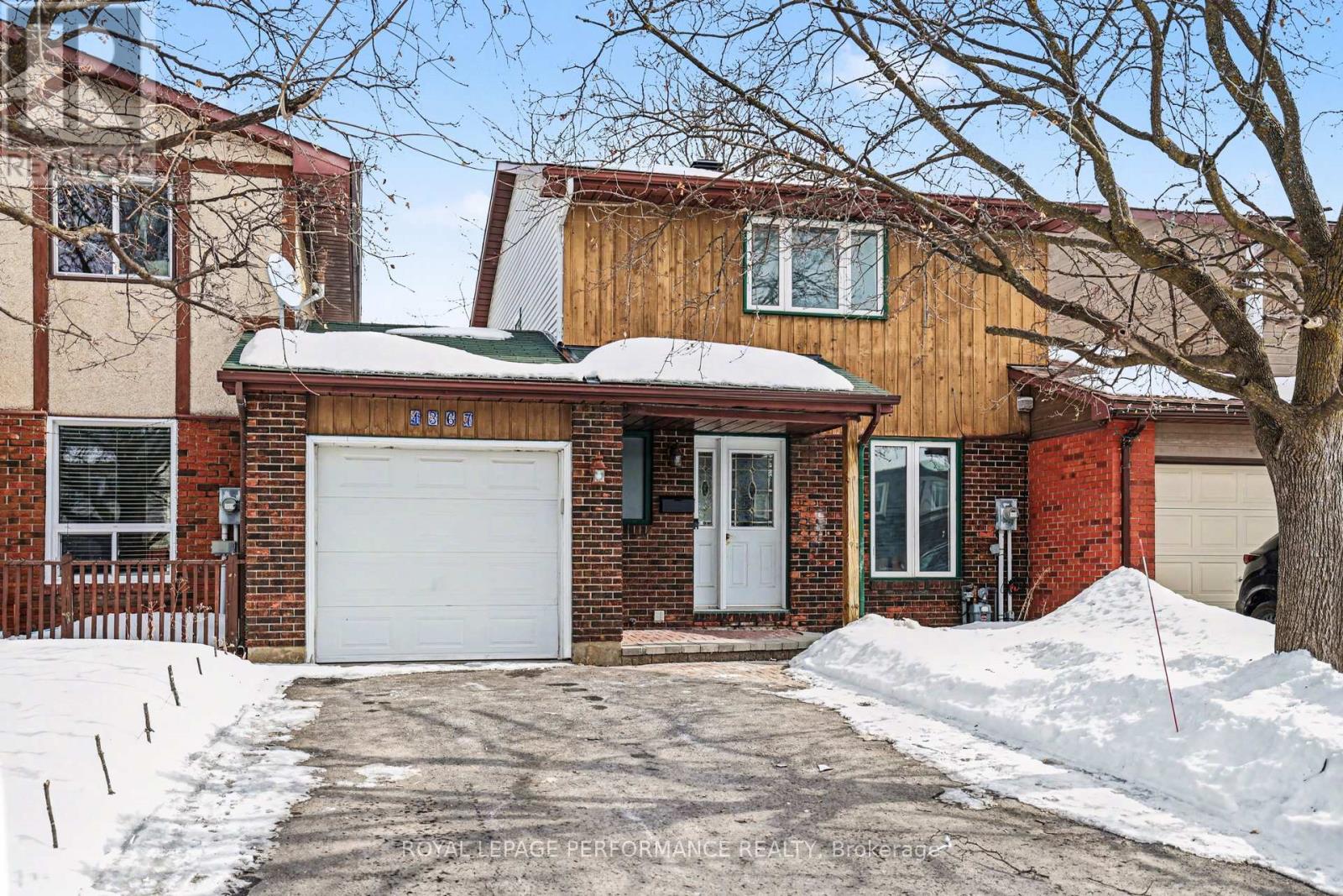 1367 Cedarcroft Crescent