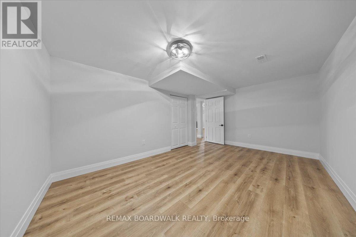 21 Turtleback Way Drive