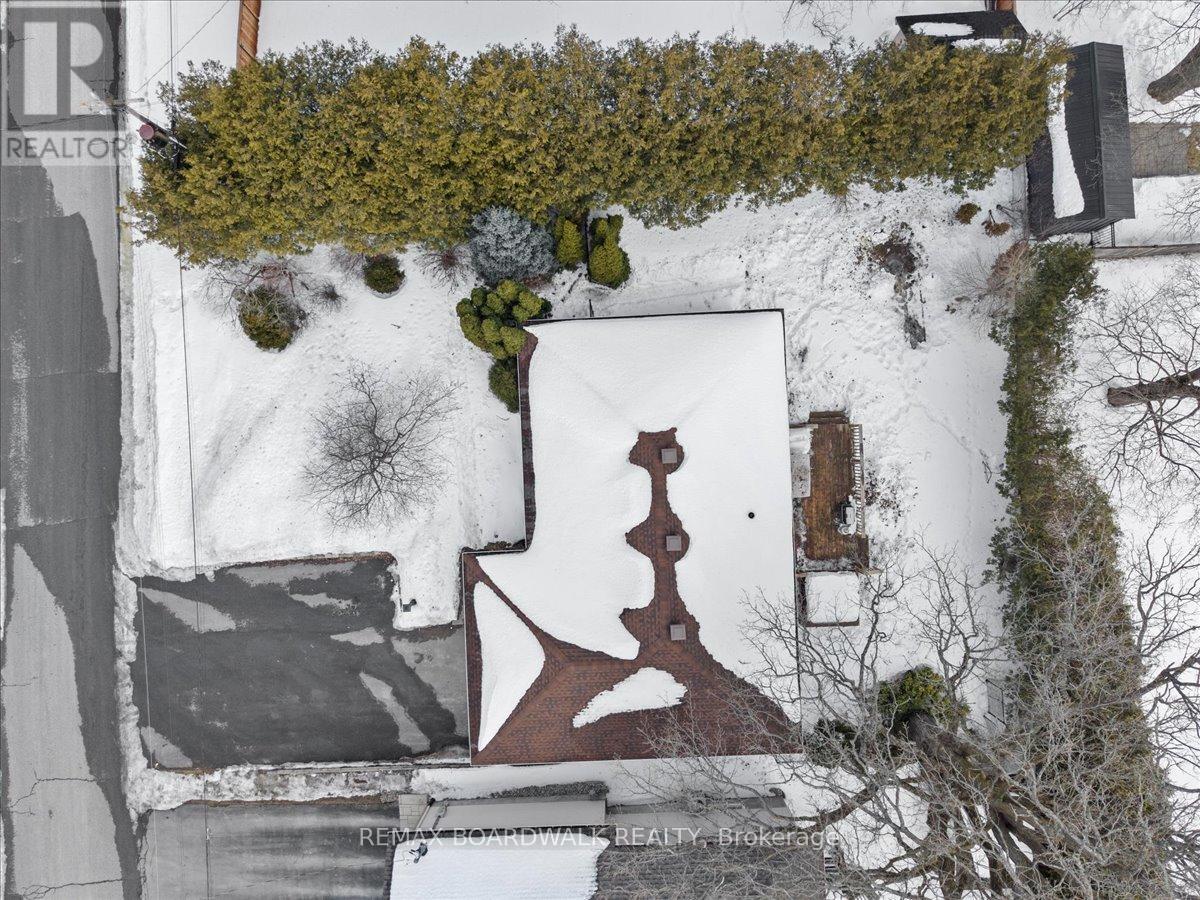 21 Turtleback Way Drive