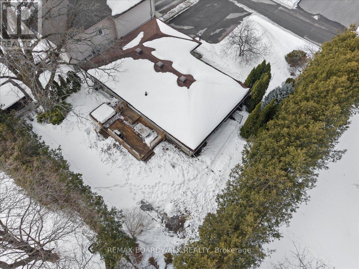 21 Turtleback Way Drive