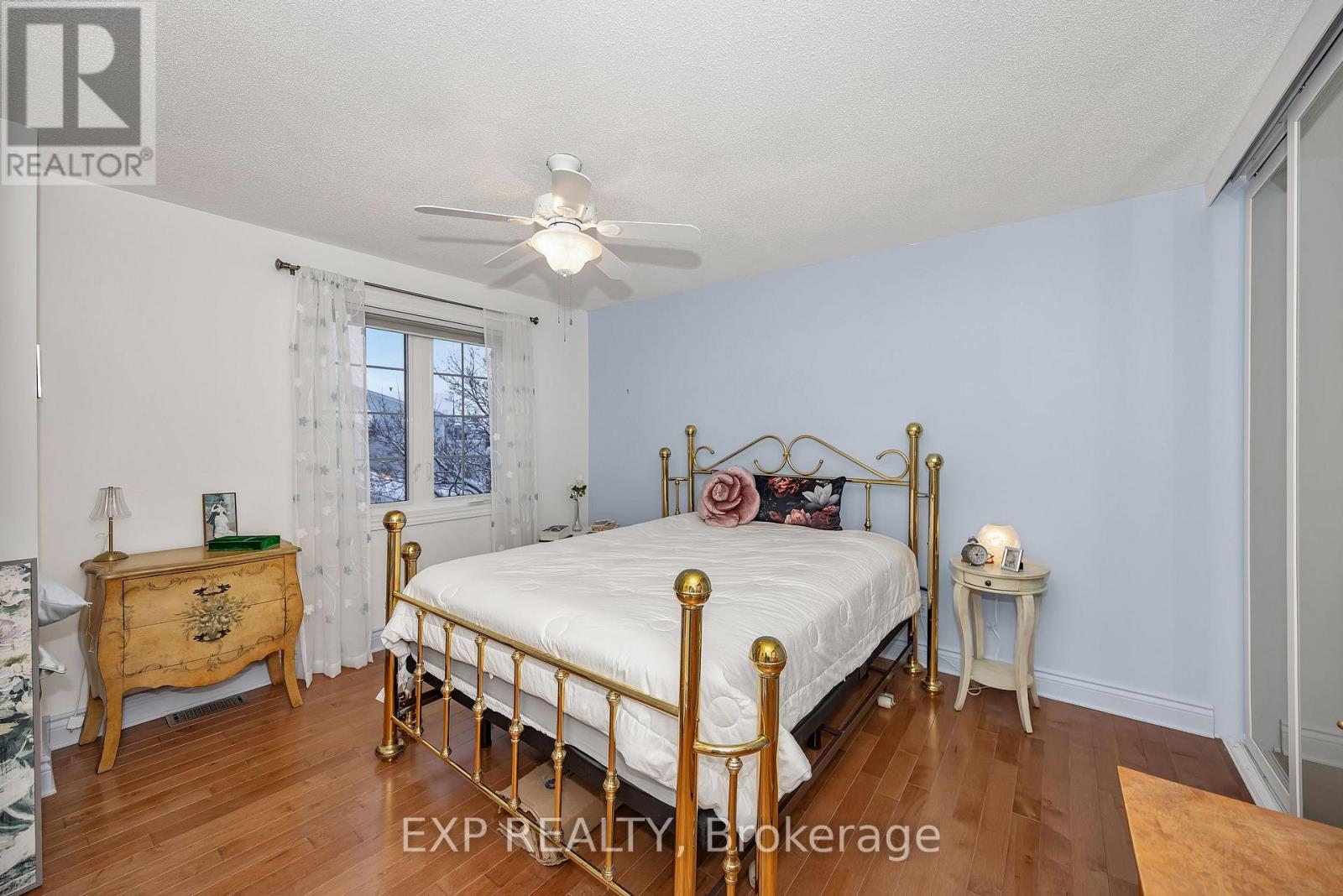 48 Castlegreen Private