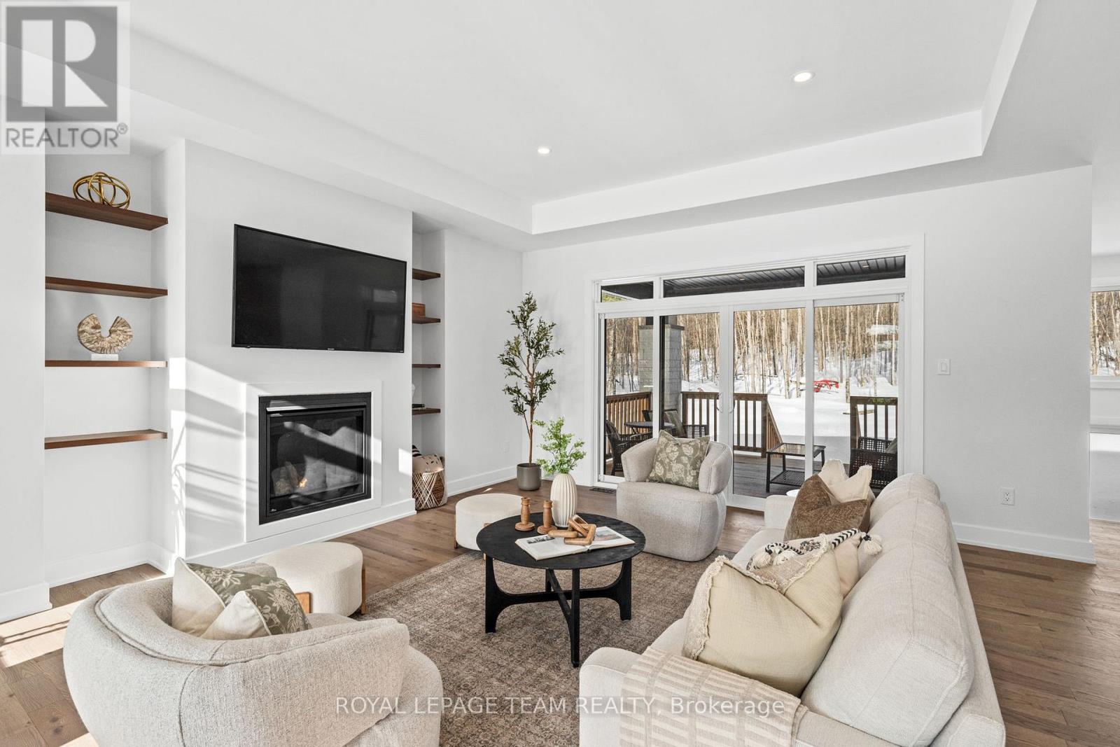 190 Raymond Luhta Crescent