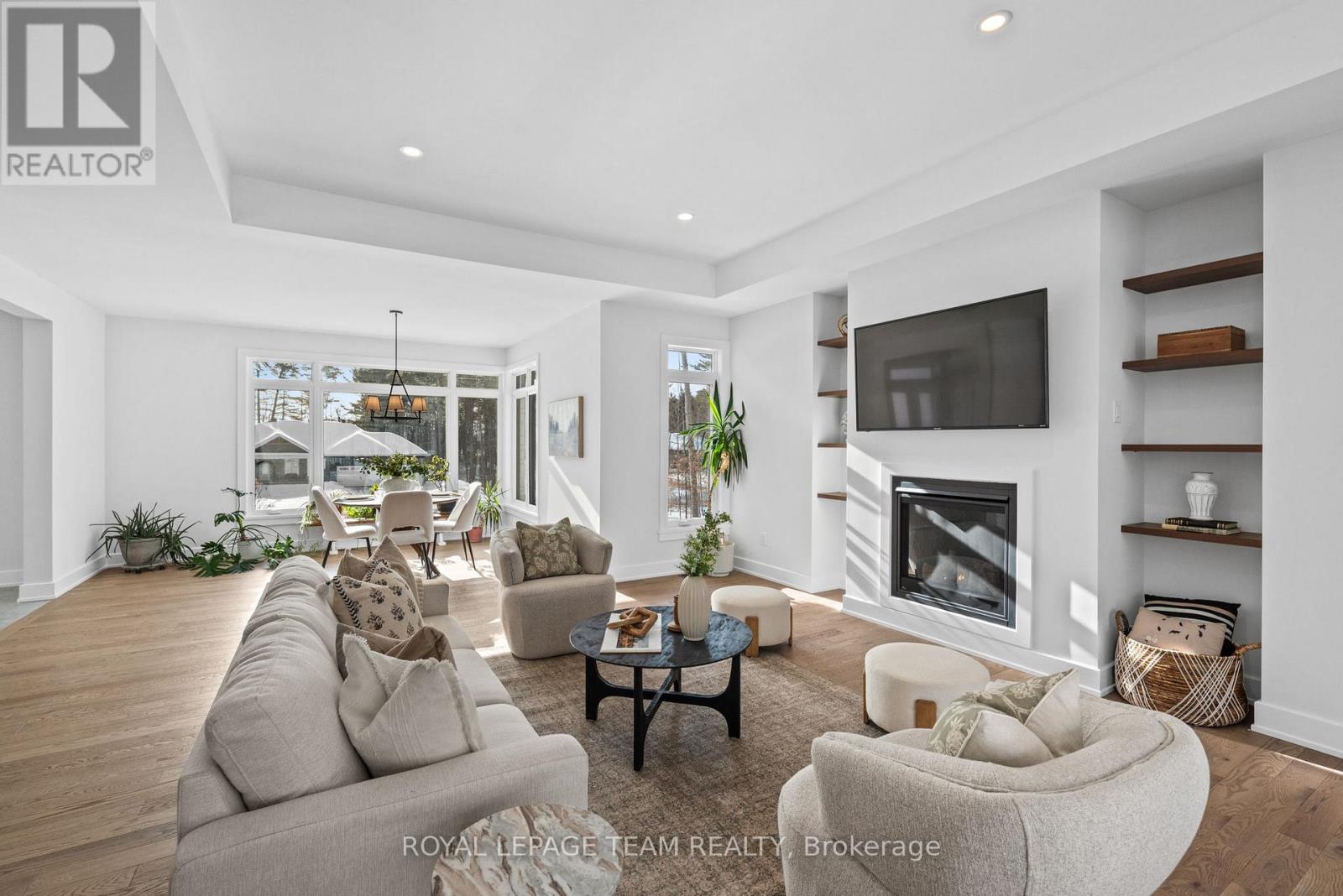 190 Raymond Luhta Crescent