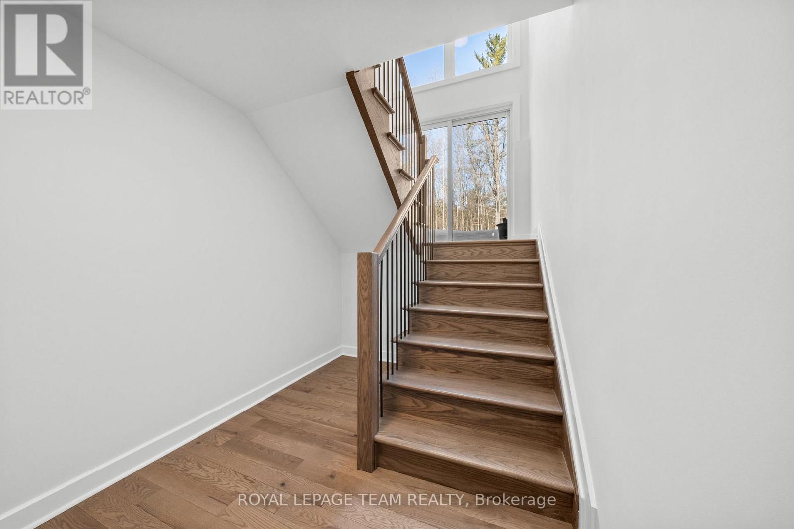 190 Raymond Luhta Crescent