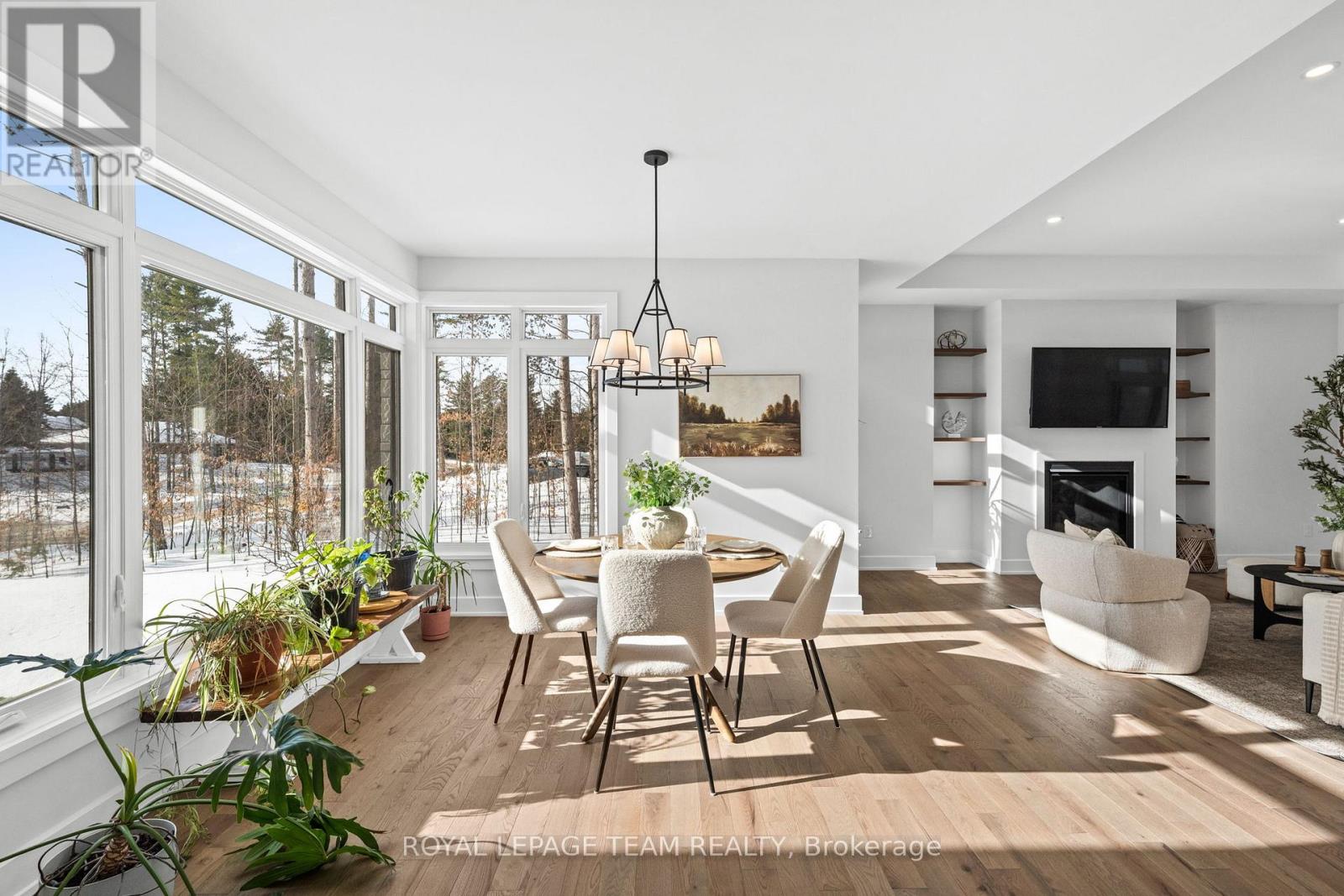 190 Raymond Luhta Crescent