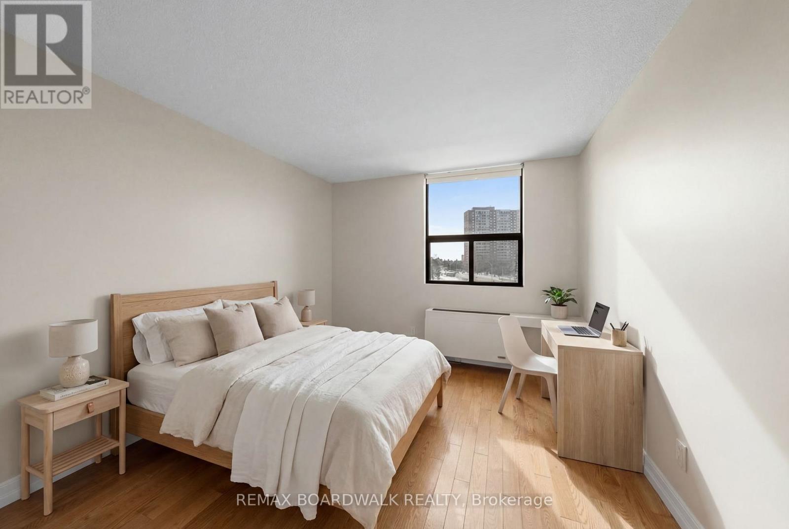 502 - 1190 Richmond Road