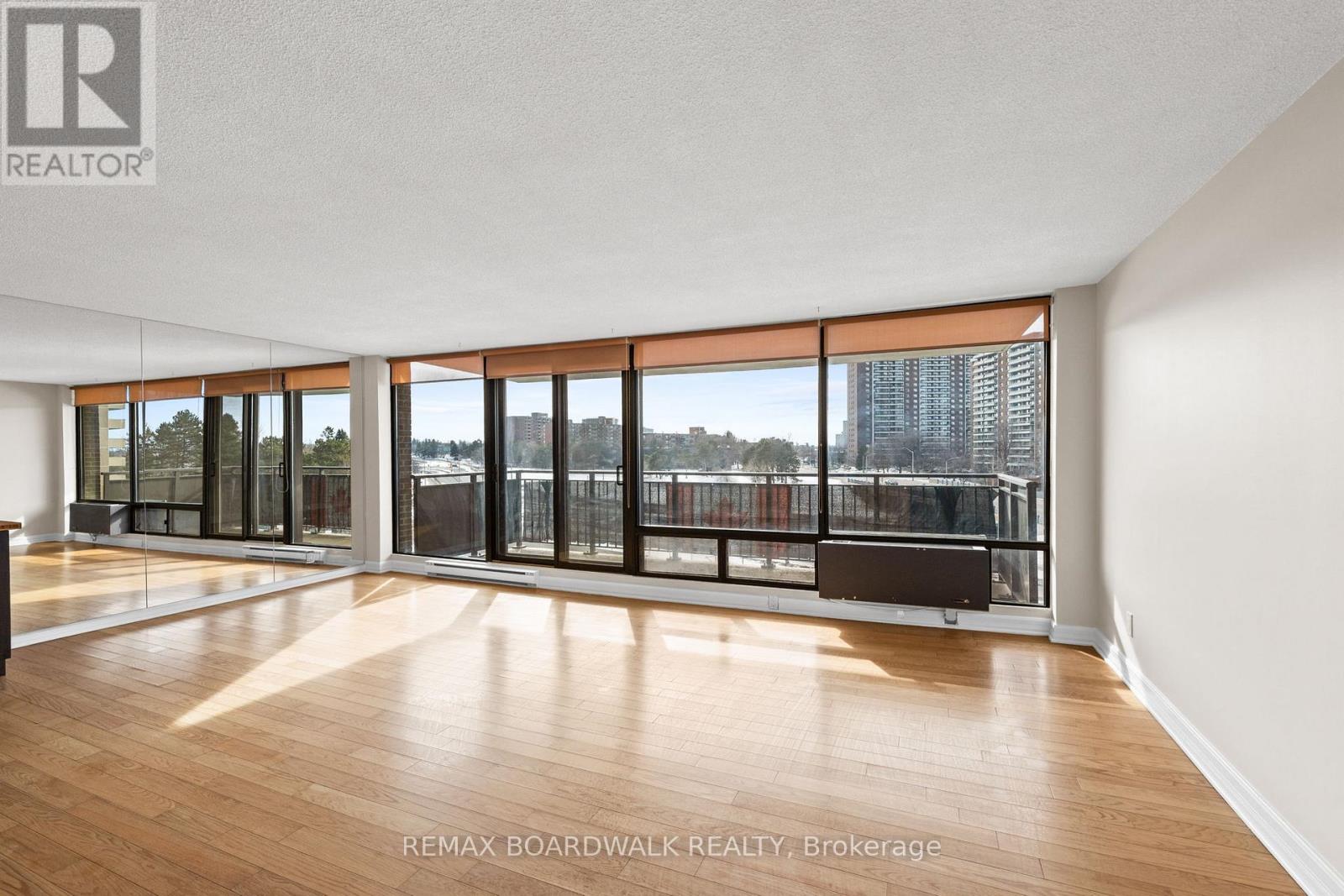 502 - 1190 Richmond Road