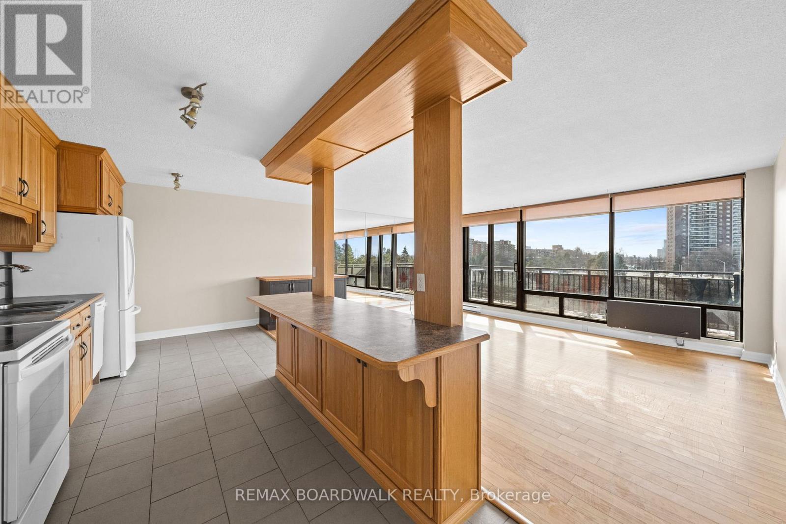 502 - 1190 Richmond Road