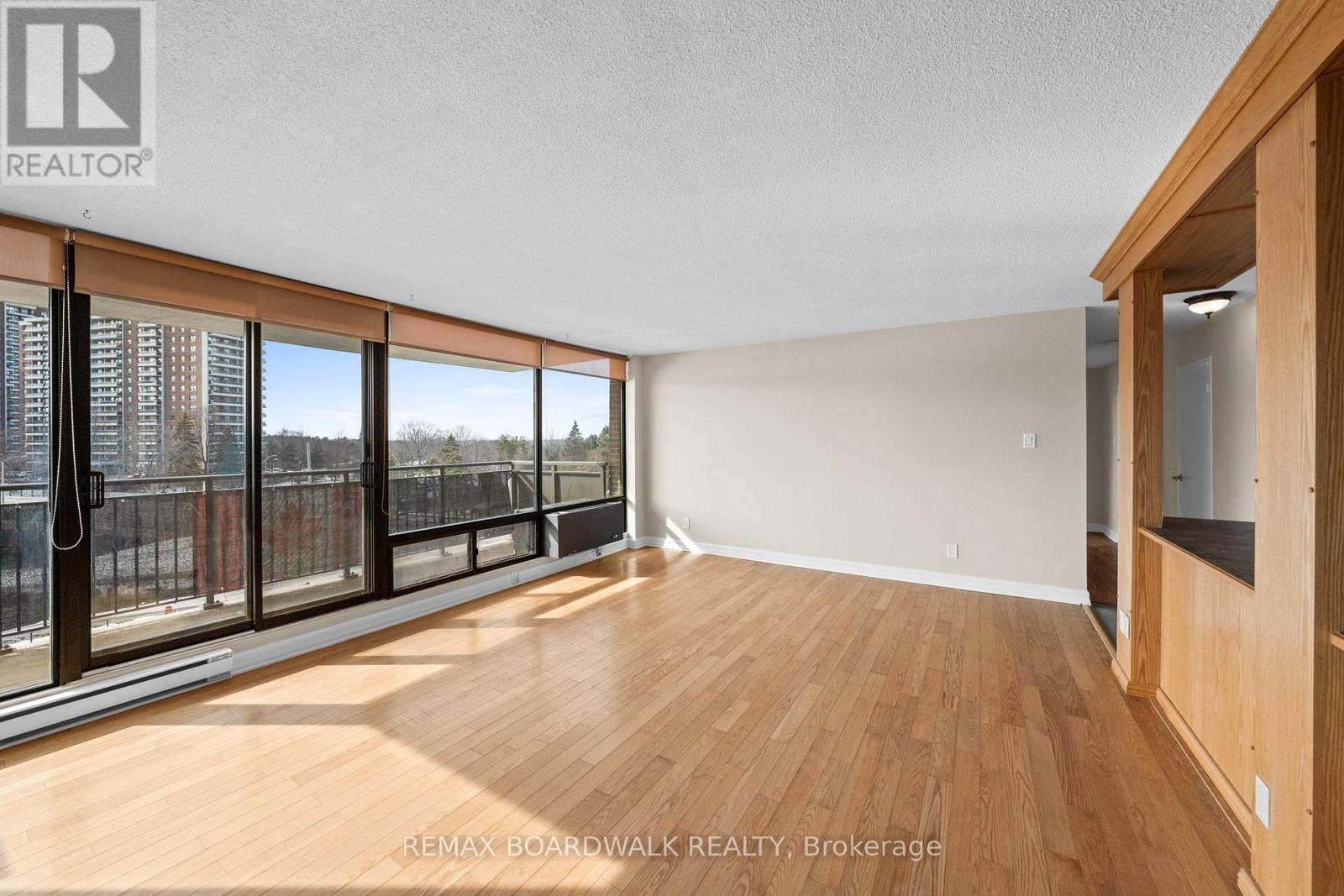 502 - 1190 Richmond Road