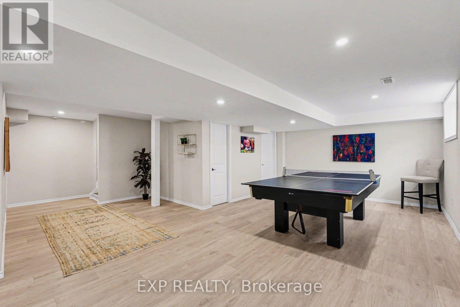 386 Andalusian Crescent