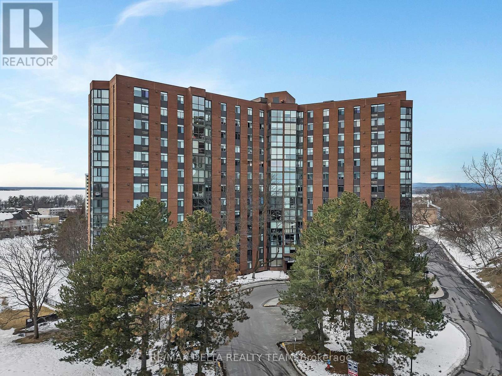 111 - 2871 Richmond Road