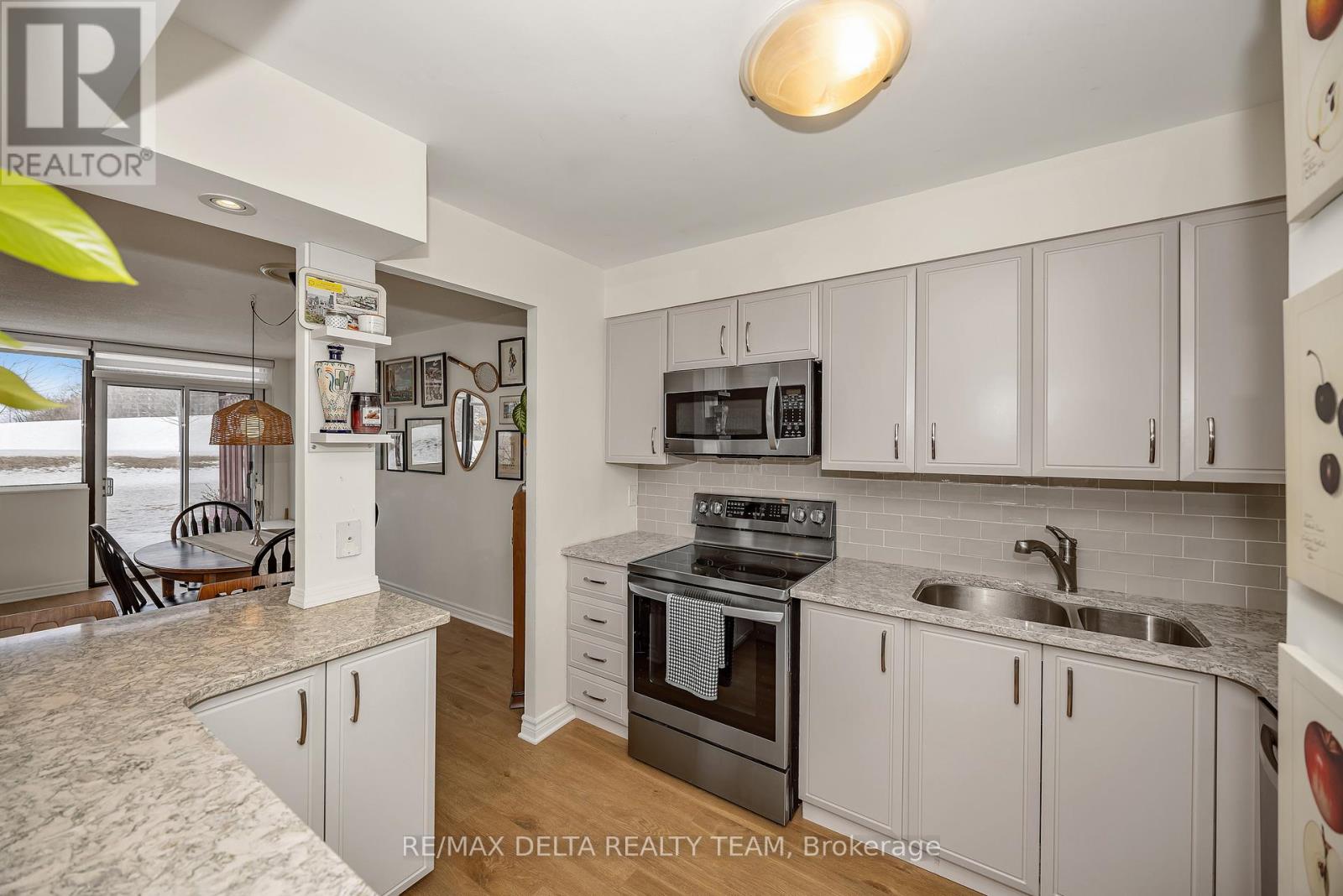 111 - 2871 Richmond Road