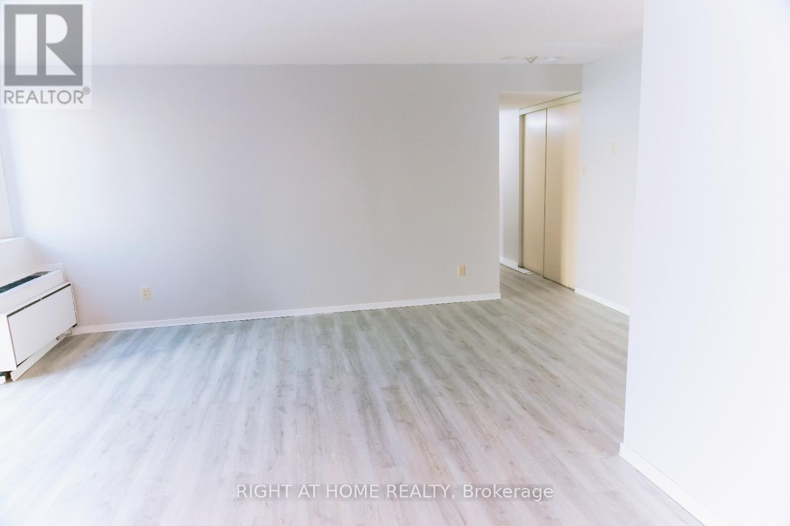 1516 - 2871 Richmond Road