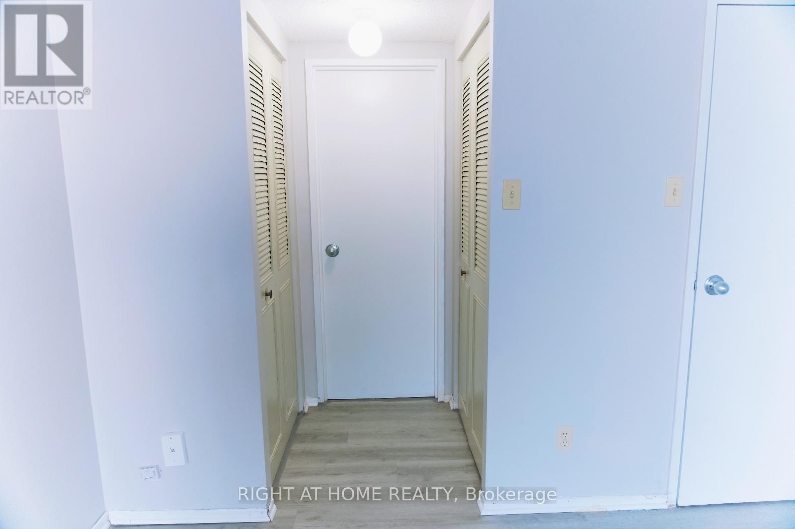1516 - 2871 Richmond Road