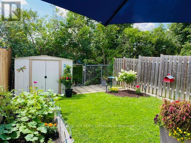 66 Hummingbird Crescent