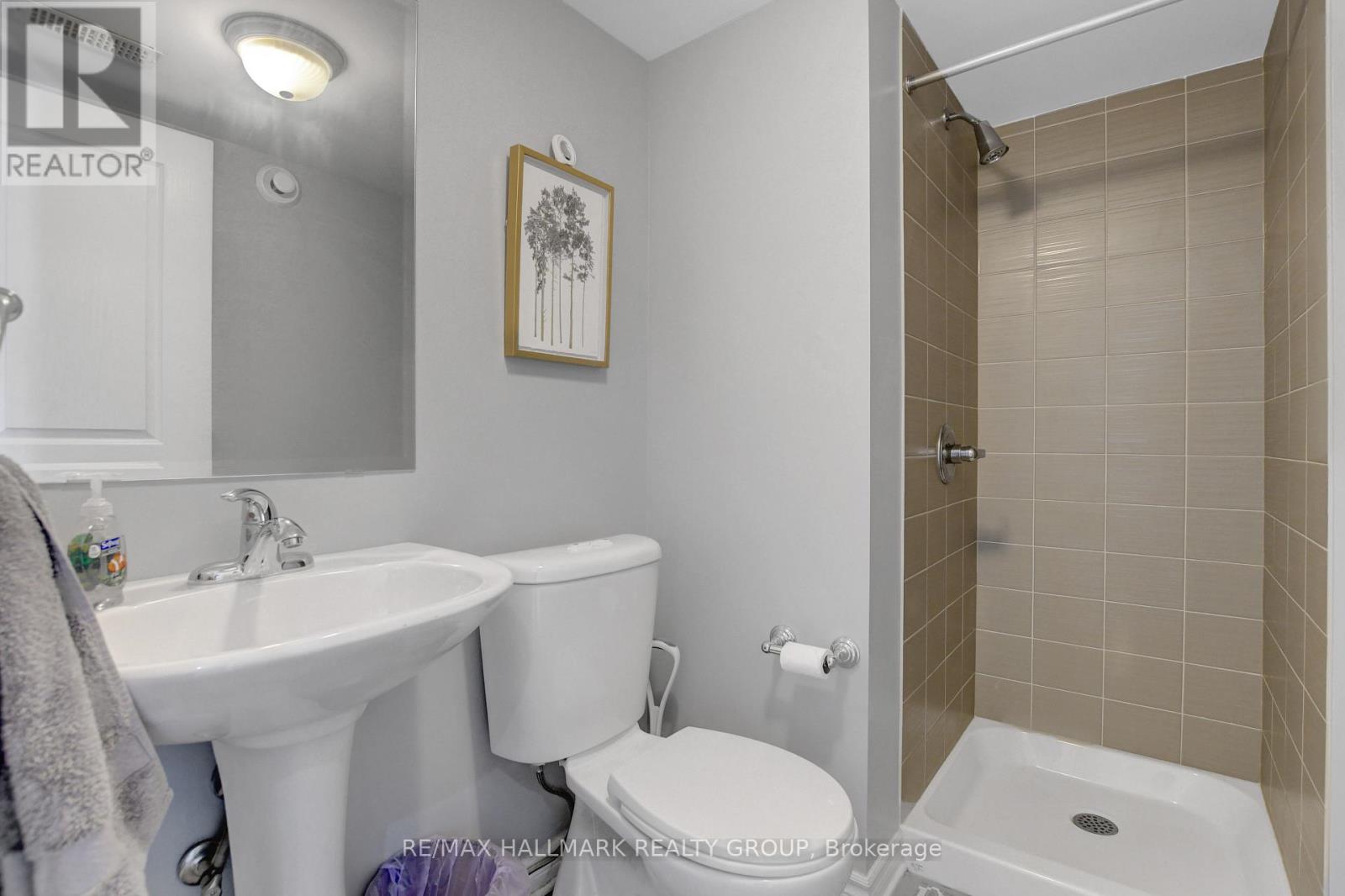 8 - 2210 Tenth Line Road