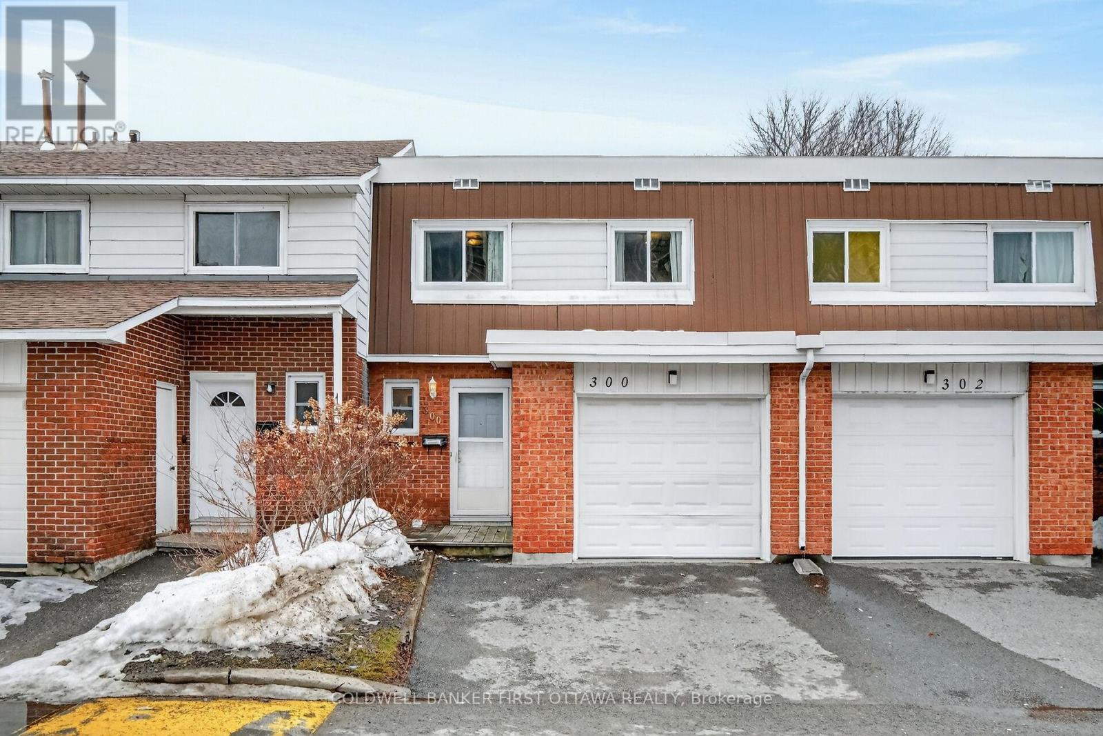 300 Stone Quarry Private S