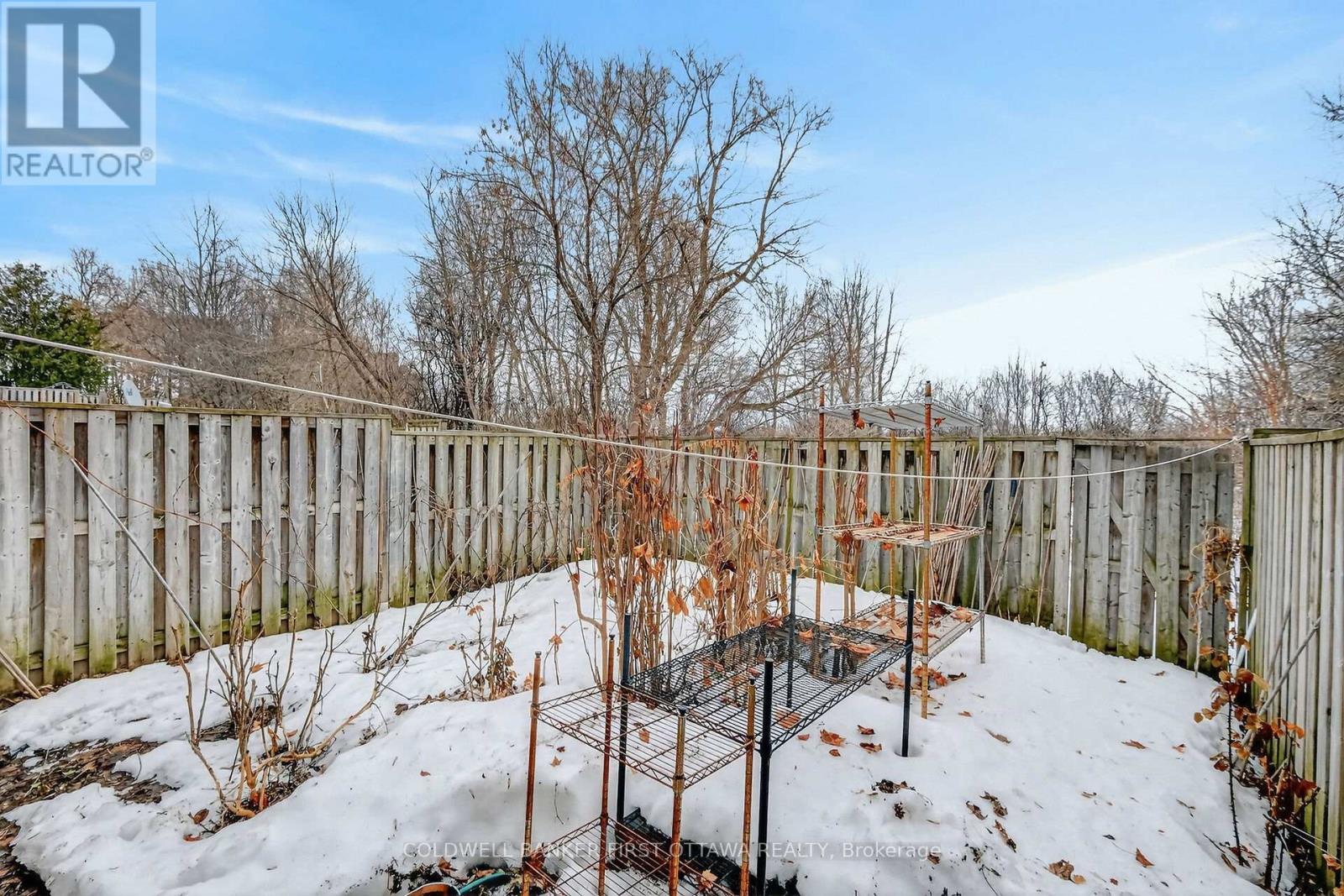 300 Stone Quarry Private S