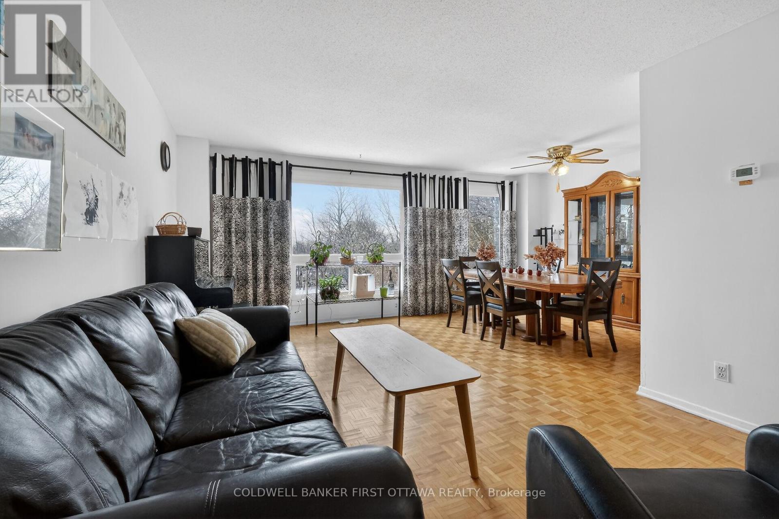 300 Stone Quarry Private S