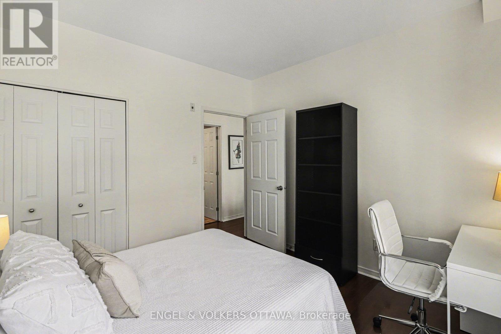 B - 300 Meilleur Private