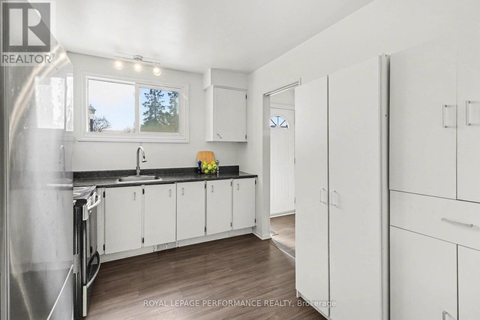 307 - 1441 Palmerston Drive