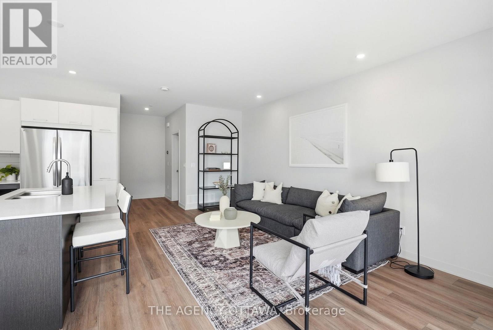 3059 Showcase Crescent