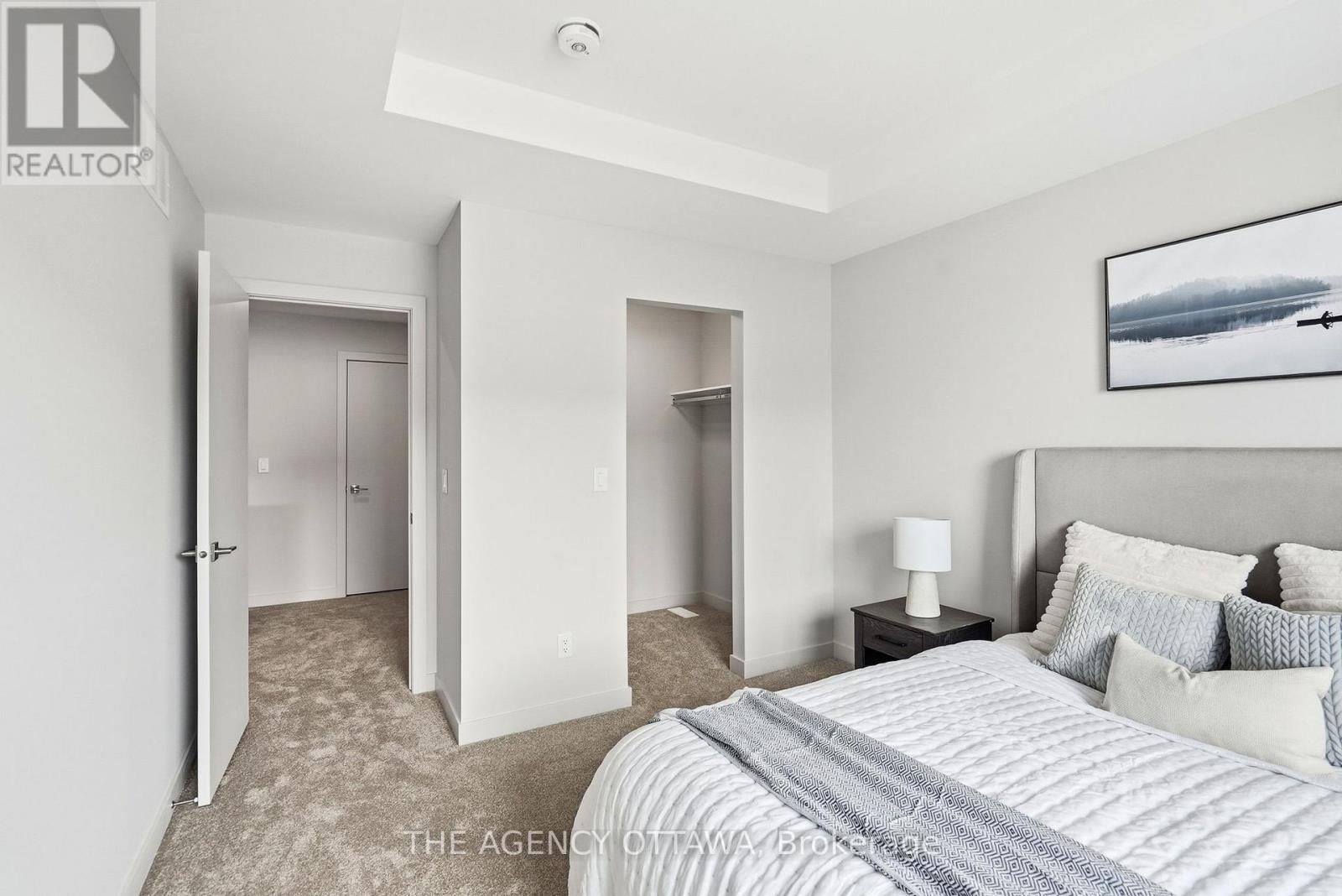 3059 Showcase Crescent