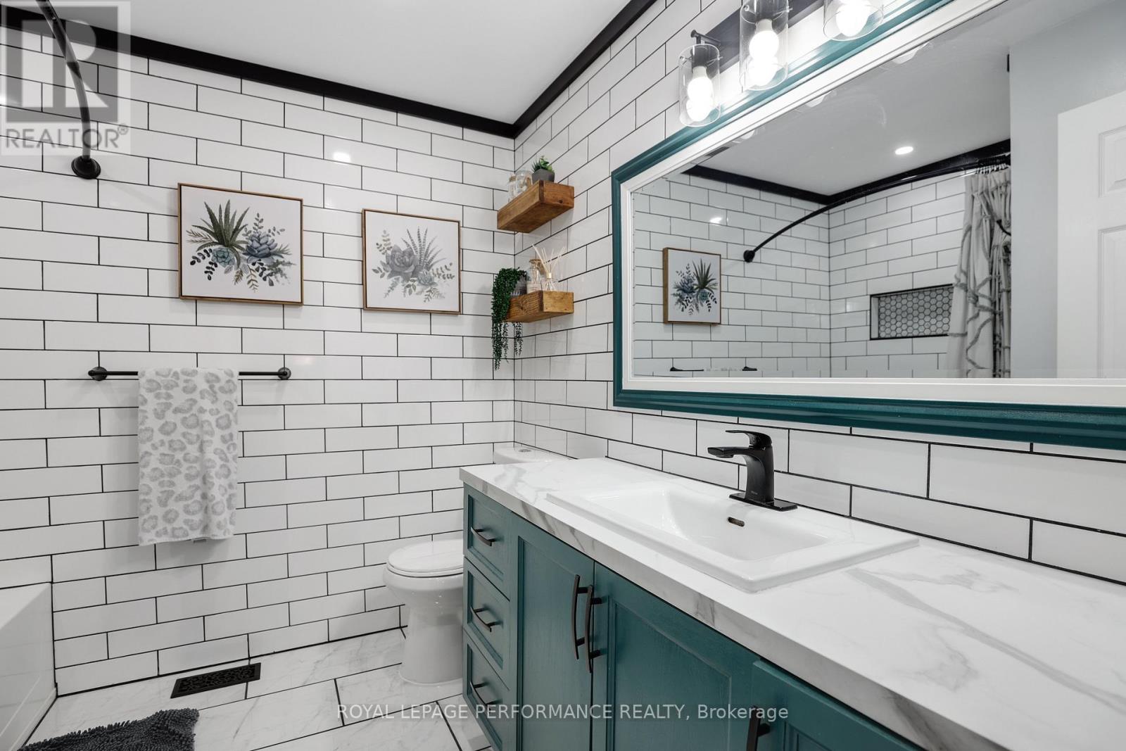 104 Hillman Marsh Way